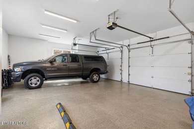 Perfect for the Discerning Buyer. This Exquisite Custom-Built - photo 49
