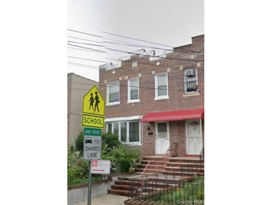 East River Home For Sale in East Elmhurst New York