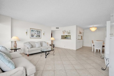 Priced to sell! Wake up to spectacular, unobstructed ocean views - photo 10