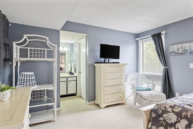 2BR/2BA Condo - One Block from the Ocean Fully furnished 2 - photo 15