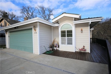 Lake Nacimiento Home For Sale in Bradley California