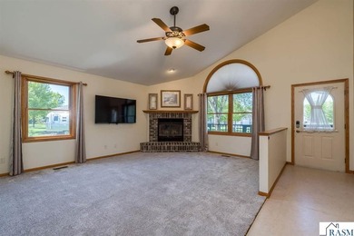 **SELLER OPEN TO OFFERING BUYER CONCESSION WITH AN ACCEPTABLE - photo 4