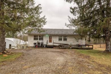 Lake Jackson Home For Sale in Oak Hill Ohio