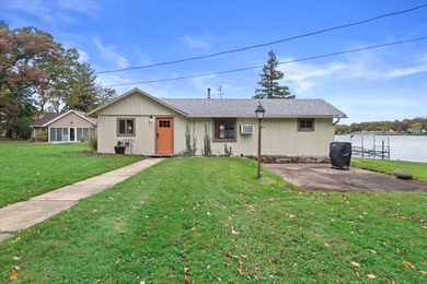 Lake Home For Sale in Palmyra, Wisconsin