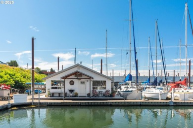 Lake Home For Sale in Portland, Oregon