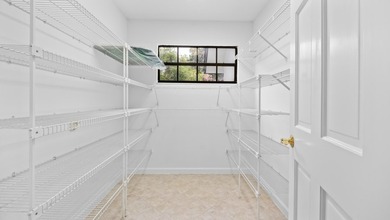 Welcome to this single-story residence in Cypresshead, offering - photo 10