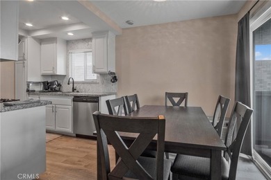 Welcome to 2423 Deodar St. #4, a beautifully maintained - photo 9
