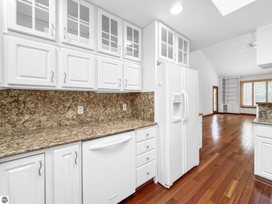 This spacious, end-unit condo in the highly sought-after Port of - photo 13