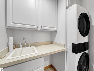 This spacious, end-unit condo in the highly sought-after Port of - photo 17