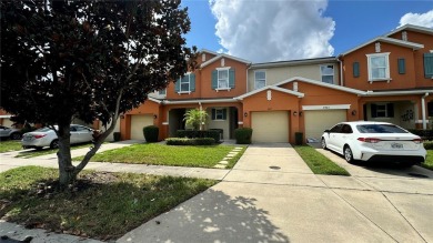 (private lake, pond, creek) Townhome/Townhouse For Sale in Kissimmee Florida