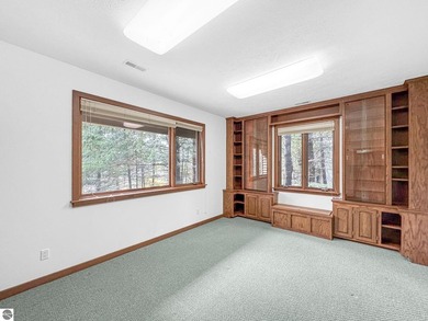 This spacious, end-unit condo in the highly sought-after Port of - photo 31