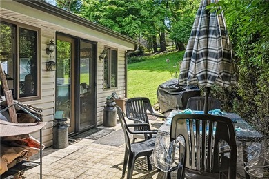 Beautifully maintained 3-bedroom, 3-bath home MUCH LARGER THAN - photo 35