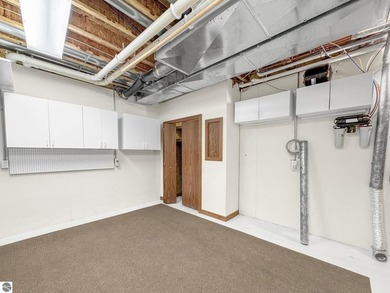This spacious, end-unit condo in the highly sought-after Port of - photo 36