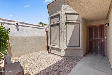 REMODELED, MOVE-IN READY, AND LOCATED IN A LAKE COMMUNITY! This - photo 8