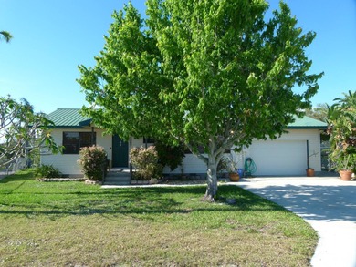 Lake Okeechobee Home For Sale in Okeechobee Florida