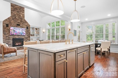 Seller is offering $10K in closing costs. Beautifully updated - photo 15