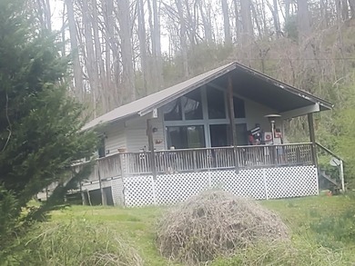 Tuckaseegee River Home Sale Pending in Cullowhee North Carolina