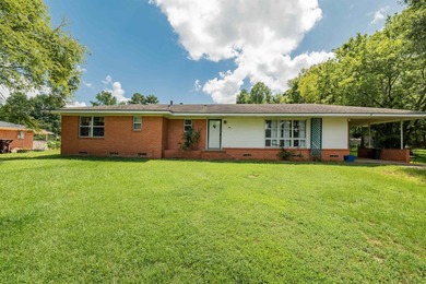 Lake O The Pines Home For Sale in Ore City Texas