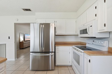 LOCATION - LOCATION - LOCATION! Close to both Military Bases and - photo 11