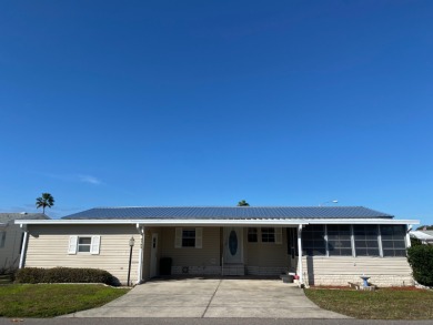 Lake Home For Sale in Zephyrhills, Florida