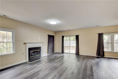 This beautifully maintained home in Willow Point features an - photo 2