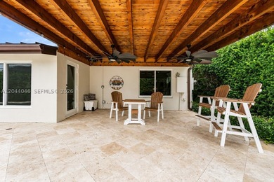 Beautifully renovated smart home in the desirable Coral Ridge - photo 26