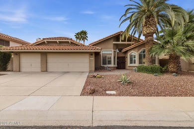 Beautifully updated single-level home in Gilbert's highly - photo 29