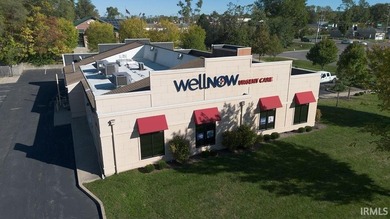 5,494 SF Office Building located on Bloomington's West-Side