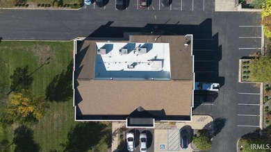 5,494 SF Office Building located on Bloomington's West-Side