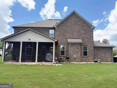 Experience comfort and quality in this beautifully constructed - photo 49