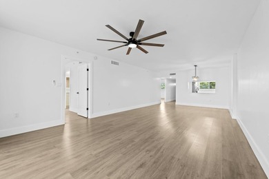 Beautifully remodeled 2/2 condo spanning 1352 sq ft, this unit - photo 2