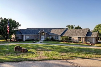 Lake Home For Sale in Eufaula, Oklahoma
