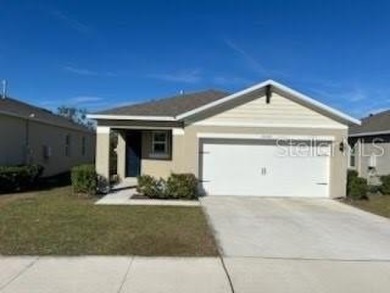 Lake Home For Sale in Leesburg, Florida