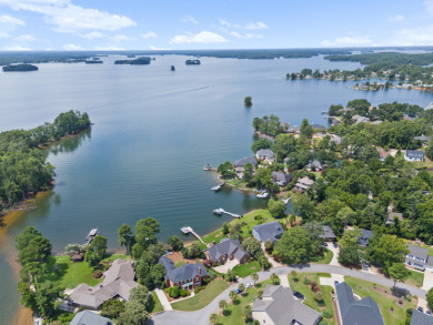 150 Lake Vista Drive, an executive lakefront home on Lake Murray. - Lake Home For Sale in Chapin, South Carolina