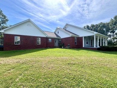 Welcome to 602 McCormick Road, a beautiful 4 bedroom, 2.5 bath - photo 11
