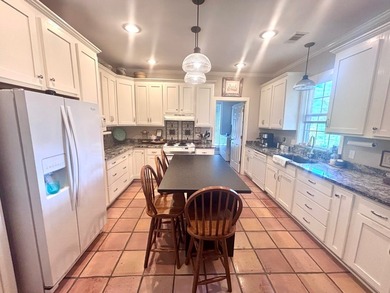 Welcome to 602 McCormick Road, a beautiful 4 bedroom, 2.5 bath - photo 15