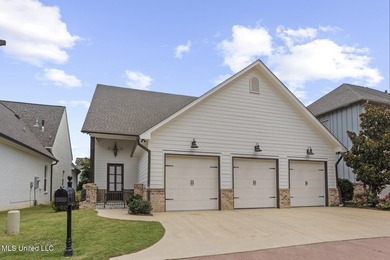 Ross Barnett Reservoir Home For Sale in Brandon Mississippi