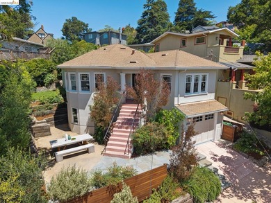 Refined North Berkeley Craftsman with Legal ADU, Private Garden - photo 2