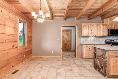 MAJESTIC LAKE HOME ON 1.95 ACRE LOT! This 3 bedroom 3.5 bath Tn - photo 43