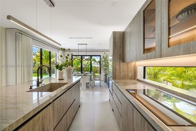 Seven Four Eight proudly presents Villa Serenita, a newly - photo 7