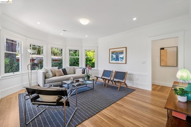 Refined North Berkeley Craftsman with Legal ADU, Private Garden - photo 8