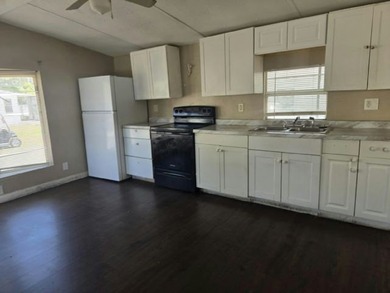 Look at this home- now available at Bay Landings East, a - photo 3