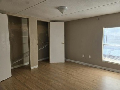 Look at this home- now available at Bay Landings East, a - photo 5