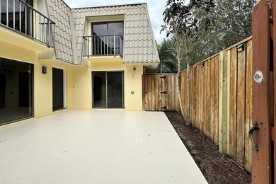 Lake Mangonia Condo For Sale in West Palm Beach Florida