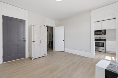 Historic charm meets modern convenience in this unique property - photo 13
