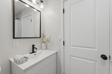 Historic charm meets modern convenience in this unique property - photo 19
