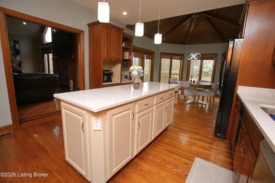 Property is being sold by the Chapter 7 Bankruptcy Trustee - photo 27