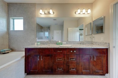 Welcome to this spacious and beautifully designed 4-bedroom, 2 - photo 30