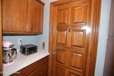 Property is being sold by the Chapter 7 Bankruptcy Trustee - photo 33