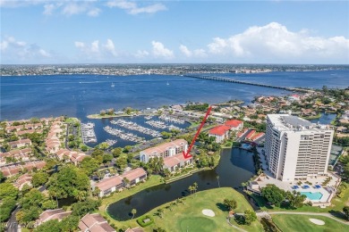 Lake Condo For Sale in Fort Myers, Florida